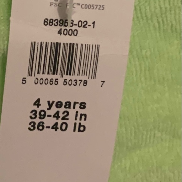 Brand new boys Gap polo shirt - Picture 3 of 3